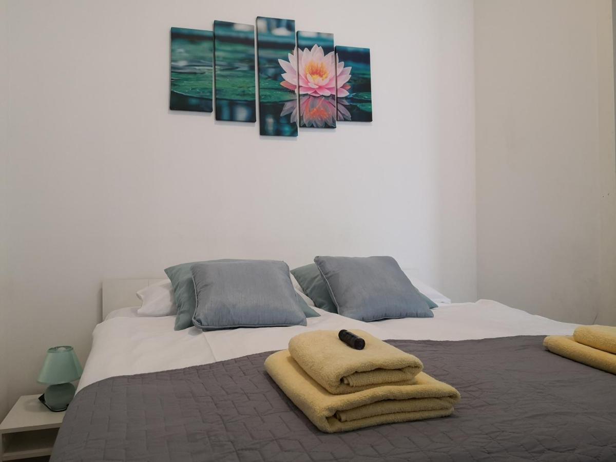 Slomskova Apartment Любляна Екстериор снимка