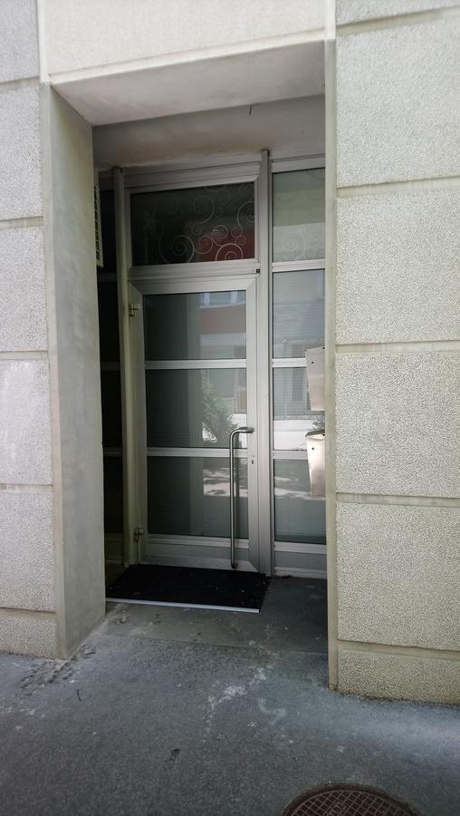 Slomskova Apartment Любляна Екстериор снимка