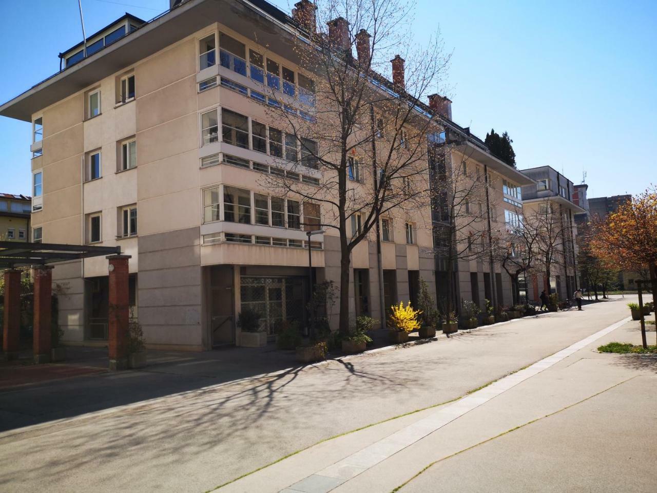 Slomskova Apartment Любляна Екстериор снимка